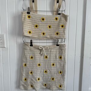 Cream Crochet Sunflower Outfit
